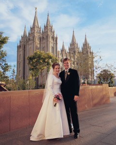 les mormons célèbrent leur mariage dans des temples et sont scellés pour l'éternité