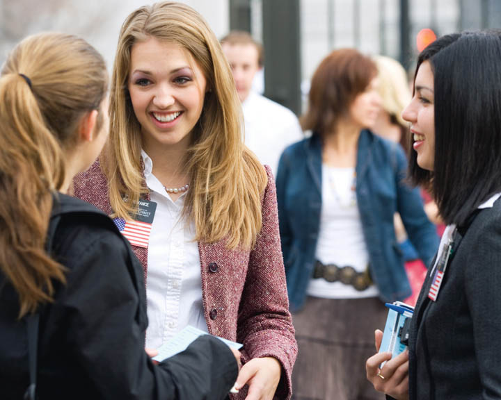 Missionnaires Mormon Femmes