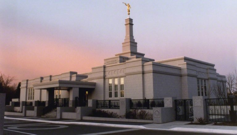ce qui se passe dans le temple